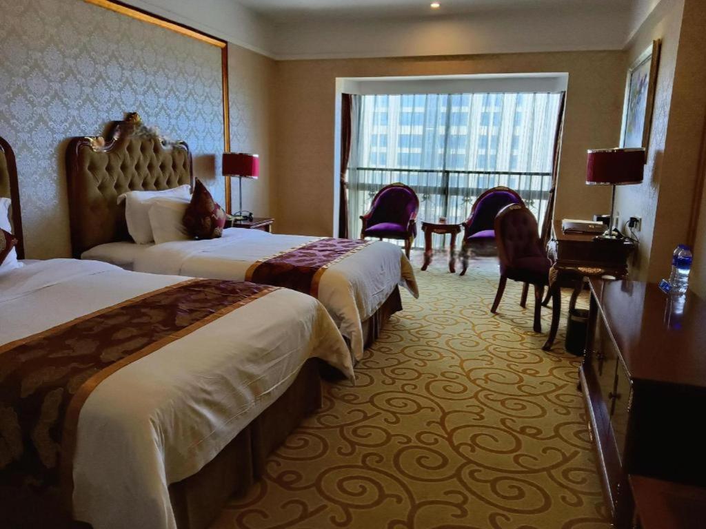 Royal Duke Cherrabah Hotel Zhongshan Zhongshan  Εξωτερικό φωτογραφία