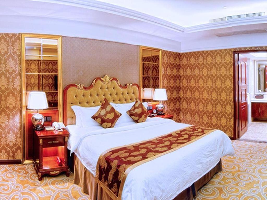 Royal Duke Cherrabah Hotel Zhongshan Zhongshan  Εξωτερικό φωτογραφία