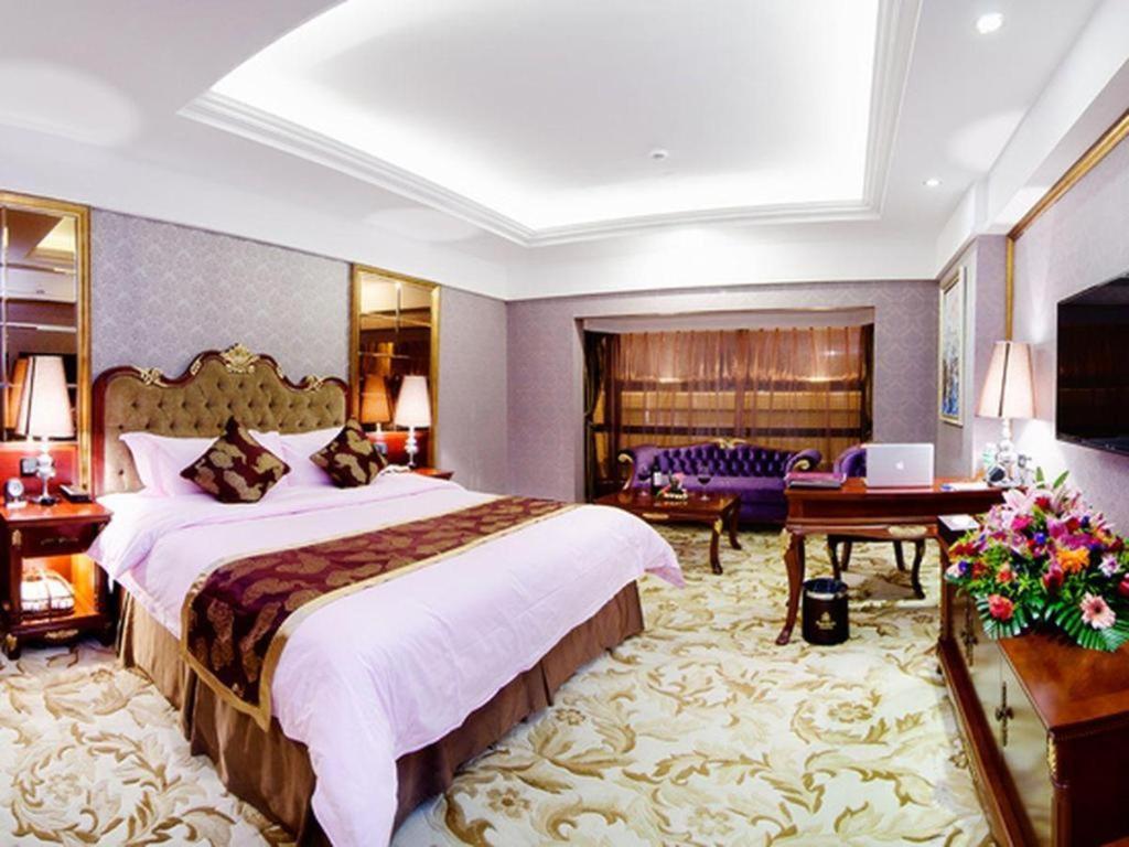 Royal Duke Cherrabah Hotel Zhongshan Zhongshan  Εξωτερικό φωτογραφία